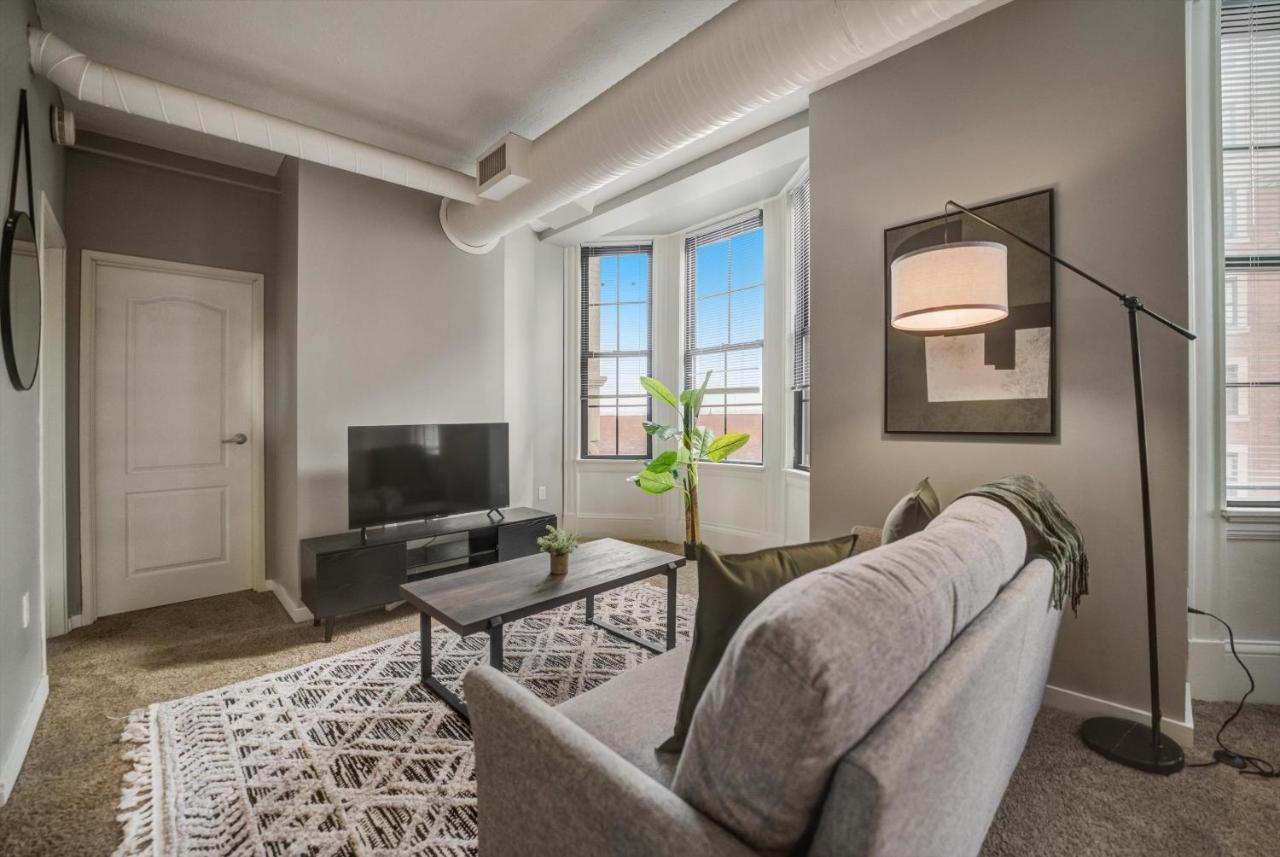 Frontdesk Osborn Apts Downtown Clevelandアパートメント 部屋 写真